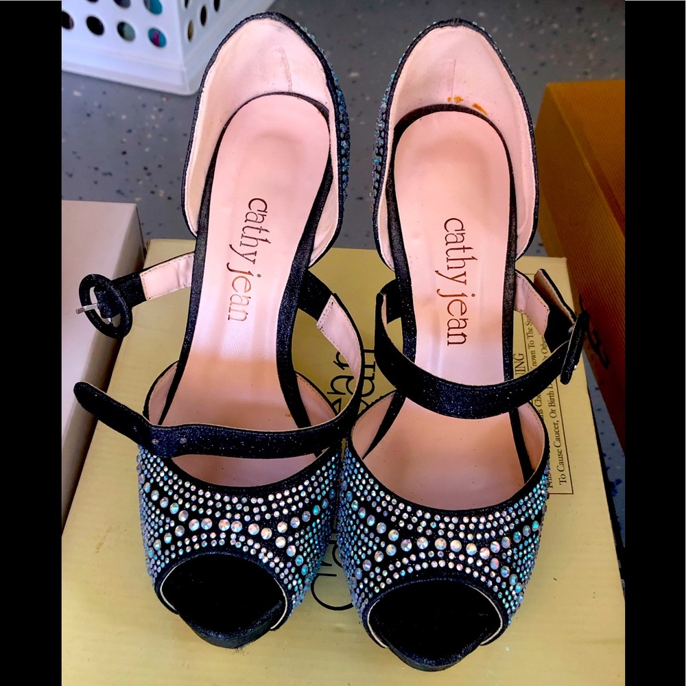 Cathy Jean Rhinestone High Heel Platforms 6.5